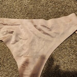 Victoria's Secret heart print thong in blush pink